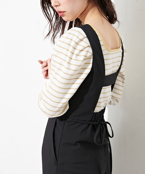 natural couture(ナチュラルクチュール)の「【WEB限定】袖コンシャスパイピングカットトップス(Tシャツ/カットソー・レディース・ブラック/サックスブルー/ネイビー/イエロー/オフホワイト・FREE)」の5枚目の写真