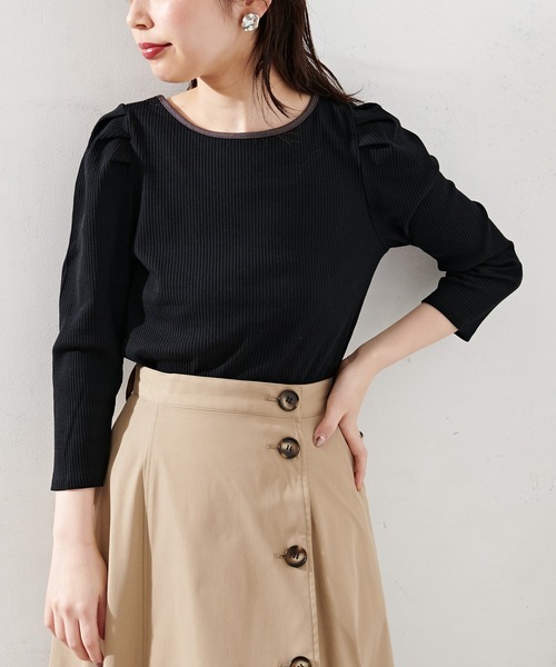 natural couture(ナチュラルクチュール)の「【WEB限定】袖コンシャスパイピングカットトップス(Tシャツ/カットソー・レディース・ブラック/サックスブルー/ネイビー/イエロー/オフホワイト・FREE)」の10枚目の写真