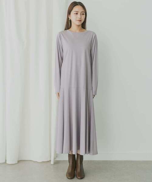 KBF+（ケービーエフプラス）の「KBF+　切り替えフレアカットワンピース（ワンピース・レディース・ブラック/ベージュ/グレー・ONE）」の10枚目の写真