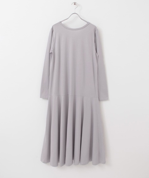 KBF+（ケービーエフプラス）の「KBF+　切り替えフレアカットワンピース（ワンピース・レディース・ブラック/ベージュ/グレー・ONE）」の14枚目の写真