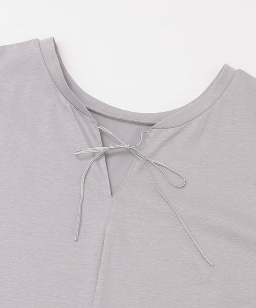 KBF+（ケービーエフプラス）の「KBF+　切り替えフレアカットワンピース（ワンピース・レディース・ブラック/ベージュ/グレー・ONE）」の21枚目の写真