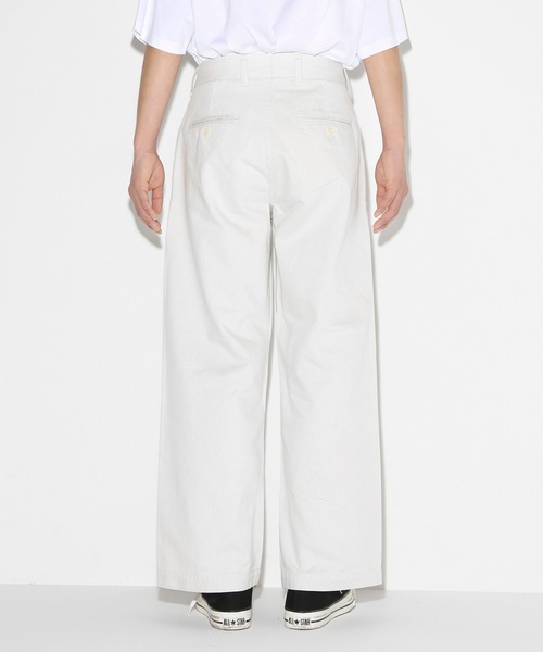 LEGENDA（レジェンダ）の「レジェンダ ツータック ワイドストレート トラウザーズ / LEGENDA Two Tuck Wide Straight Trousers（その他パンツ・メンズ・ホワイト/ベージュ・1/2）」の11枚目の写真