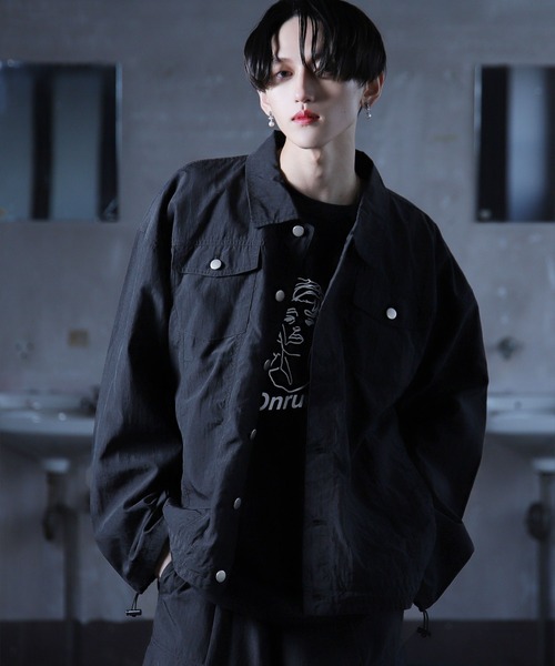 G.O.C(ジーオーシー)の「ナイロンジャケット×ワイドカーゴパンツ セットアップ(セットアップ・メンズ・ブラック/グレー・MEDIUM/LARGE)」の4枚目の写真