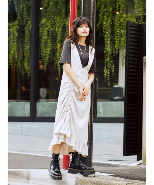 jouetie（ジュエティ）の「レイヤードジャンパードレス（ワンピース・レディース・ライトブルー/ブラック/オフホワイト/カーキ・MEDIUM）」の2枚目の写真