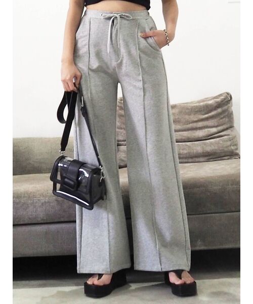 EVRIS（エヴリス）の「センタープレススウェットパンツ（スウェットパンツ・レディース・ブラウン/グレー/アイボリー・FREE）」の3枚目の写真