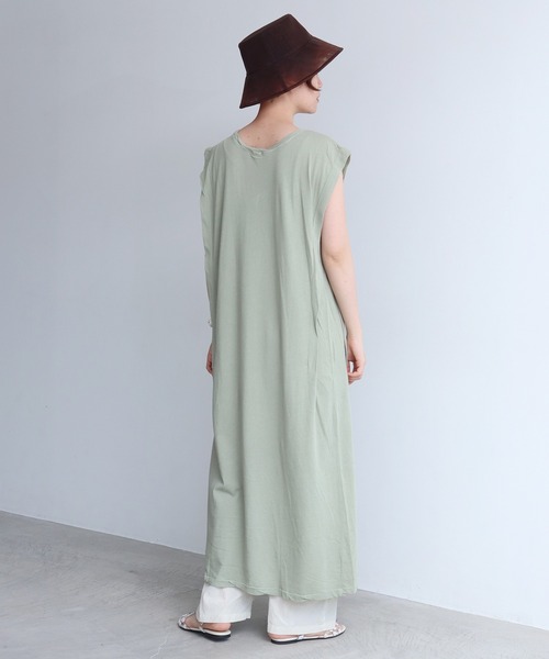 nitca（ニトカ）の「40/1追撚天竺 ショルダータックワンピース（ワンピース・レディース・ダークブラウン/アイボリー/グリーン・FREE）」の7枚目の写真