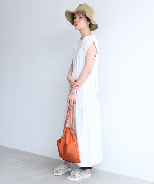 nitca（ニトカ）の「40/1追撚天竺 ショルダータックワンピース（ワンピース・レディース・ダークブラウン/アイボリー/グリーン・FREE）」の16枚目の写真