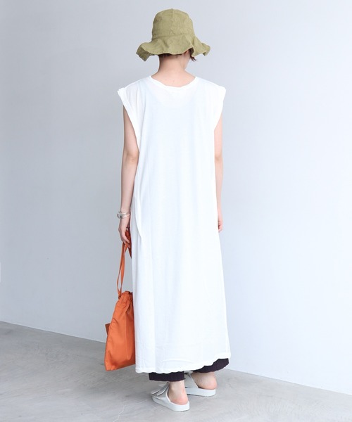 nitca（ニトカ）の「40/1追撚天竺 ショルダータックワンピース（ワンピース・レディース・ダークブラウン/アイボリー/グリーン・FREE）」の17枚目の写真