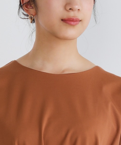 Bou Jeloud(ブージュルード)の「ウエストタック2WAYチュニック(Tシャツ/カットソー・レディース・ブラック/オフホワイト/カーキ/オレンジ・FREE)」の11枚目の写真
