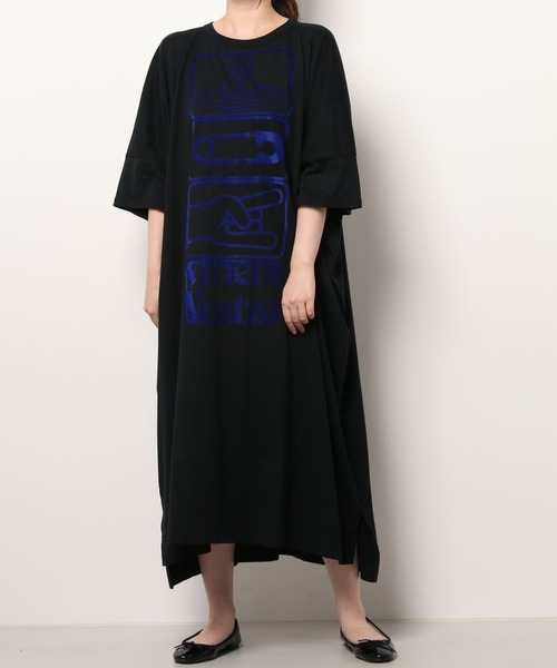 Vivienne Westwood アシンメトリーTシャツワンピース 黒 日本製 Vivienne Westwood（ヴィヴィアンウエストウッド）の「TAGﾌﾟﾘﾝﾄﾎﾞｰｲｽﾞ