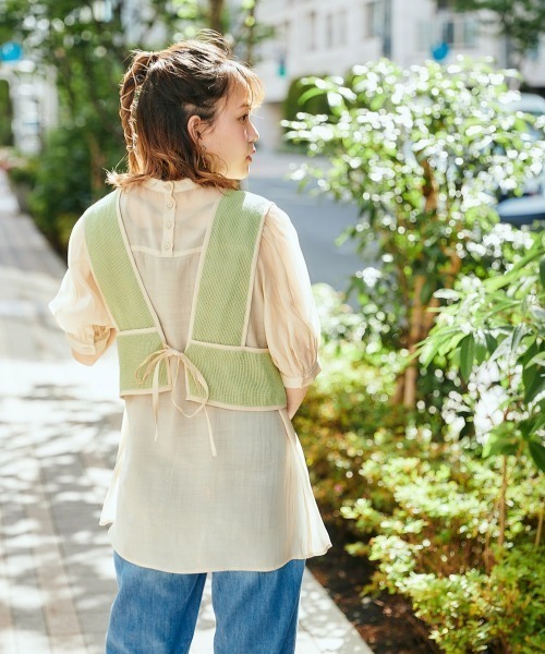 cepo（セポ）の「バックリボンビスチェ＋スリットブラウス　アンサンブル（シャツ/ブラウス・レディース・ベージュ/モカ/チャコールグレー・M）」の15枚目の写真