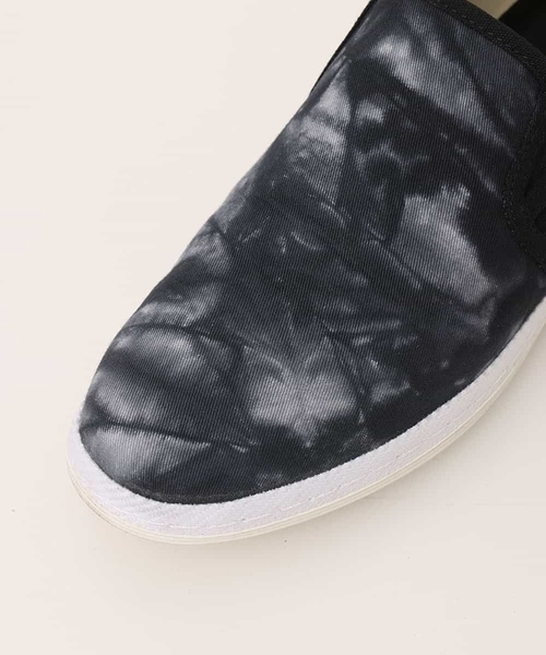 MK MICHEL KLEIN HOMME （エムケーミッシェルクランオム）の「タイダイスリッポン（スリッポン・メンズ・ライトグレー/ブラック・25.5/26.5）」の4枚目の写真