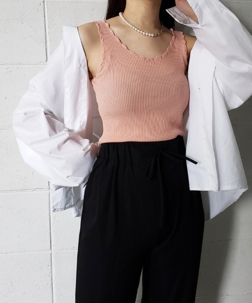 me+em select（ミームセレクト）の「【 8COLOR 】リブニットスカラップカラータンクトップ（タンクトップ・レディース・ベージュ/ブラック/ブラウン/ピンク/ミント/ブルー/イエロー/ホワイト・FREE）」の18枚目の写真