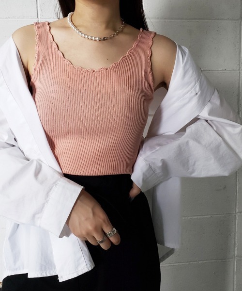 me+em select（ミームセレクト）の「【 8COLOR 】リブニットスカラップカラータンクトップ（タンクトップ・レディース・ベージュ/ブラック/ブラウン/ピンク/ミント/ブルー/イエロー/ホワイト・FREE）」の19枚目の写真