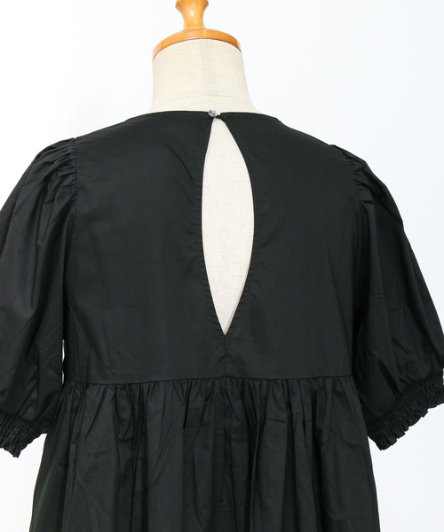 AS KNOW AS de base（アズノゥアズドゥバズ）の「シャッキリウエストワンピース（ワンピース・レディース・ブラック/オフホワイト/グレイッシュベージュ・FREE）」の9枚目の写真