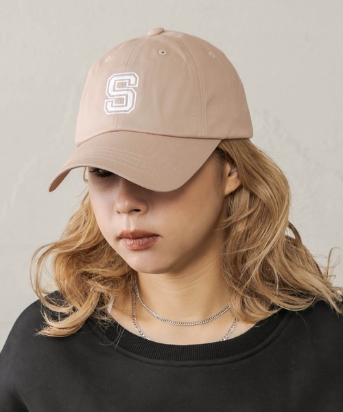 RASVOA(ラスボア)の「Sロゴベースボールキャップ(キャップ・レディース・ブラック/ベージュ/グリーン・FREE)」の1枚目の写真