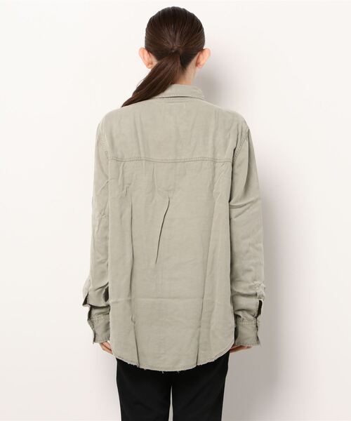 One Tea spoon(ワンティースプーン)の「OneTeaspoon. LIBERTY SHIRT WASHED (ワンティースプーン リバティシャツ ウォッシュド)(カーキ)(Women's)(21843)(シャツ/ブラウス・レディース・カーキ・M)」の2枚目の写真