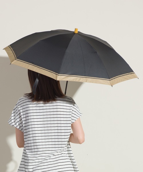 OMNES(オムネス)の「晴雨兼用傘(UV加工)日傘 手開き 折りたたみ(折りたたみ傘・レディース・ブラック/ベージュ/ホワイト系その他・FREE)」の4枚目の写真
