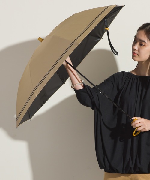 OMNES(オムネス)の「晴雨兼用傘(UV加工)日傘 手開き 折りたたみ(折りたたみ傘・レディース・ブラック/ベージュ/ホワイト系その他・FREE)」の6枚目の写真