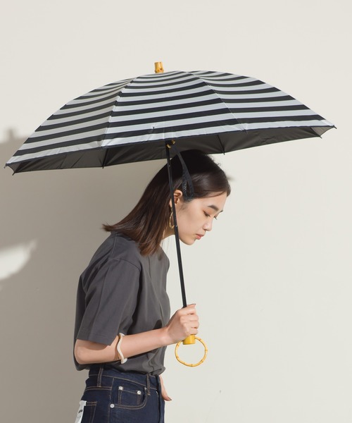 OMNES(オムネス)の「晴雨兼用傘(UV加工)日傘 手開き 折りたたみ(折りたたみ傘・レディース・ブラック/ベージュ/ホワイト系その他・FREE)」の16枚目の写真