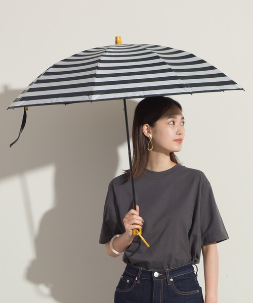 OMNES(オムネス)の「晴雨兼用傘(UV加工)日傘 手開き 折りたたみ(折りたたみ傘・レディース・ブラック/ベージュ/ホワイト系その他・FREE)」の8枚目の写真