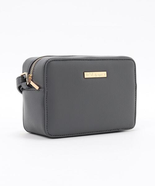 To b. by agnes b.(トゥービーバイアニエスベー)の「WQ85 SAC ポシェット(ショルダーバッグ・レディース・グレー・UNI)」の3枚目の写真