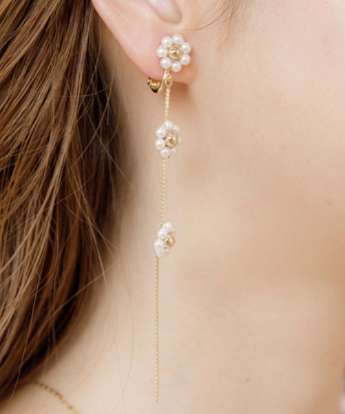 flower（フラワー）の「ゴールドパーリーフルールイヤリング（イヤリング・レディース・ゴールド・FREE）」の20枚目の写真