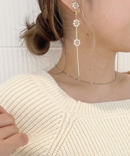 flower（フラワー）の「ゴールドパーリーフルールイヤリング（イヤリング・レディース・ゴールド・FREE）」の22枚目の写真