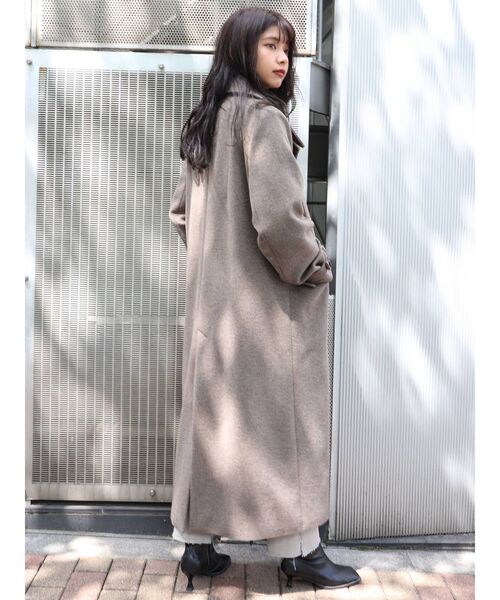 MURUA（ムルーア）の「ダブルマキシチェスターコート（チェスターコート・レディース・ブラック/グリーン/パープル/モカ・1/2）」の8枚目の写真