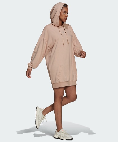 adidas（アディダス）の「アディダス 2000 リュクス パーカー