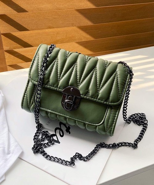 shopnikoniko(ショップニコニコ)の「チェーン ミニ ショルダーバッグ(ショルダーバッグ・レディース・ホワイト/ブラック/グリーン・フリー)」の3枚目の写真