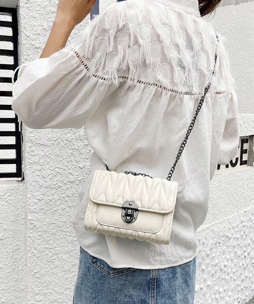 shopnikoniko(ショップニコニコ)の「チェーン ミニ ショルダーバッグ(ショルダーバッグ・レディース・ホワイト/ブラック/グリーン・フリー)」の8枚目の写真