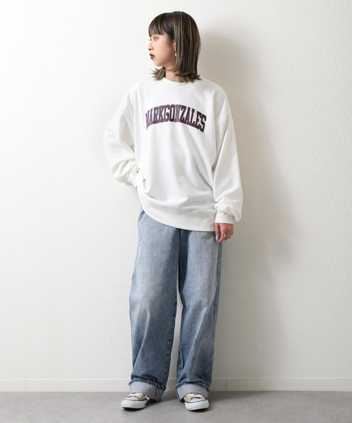 Mark Gonzales（マーク・ゴンザレス）の「【別注】【Mark Gonzales】カレッジロゴスウェット（スウェット・レディース・ブルーグレー/ホワイト/ネイビー/杢グレー/ブラック・LARGE/X-LARGE/MEDIUM）」の13枚目の写真