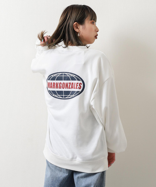 Mark Gonzales（マーク・ゴンザレス）の「【別注】【Mark Gonzales】カレッジロゴスウェット（スウェット・レディース・ブルーグレー/ホワイト/ネイビー/杢グレー/ブラック・LARGE/X-LARGE/MEDIUM）」の14枚目の写真