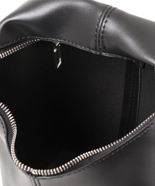 LE MORE（リモア）の「ワンハンドルミニバッグ（ハンドバッグ・レディース・アイボリー/ブラック・FREE）」の5枚目の写真