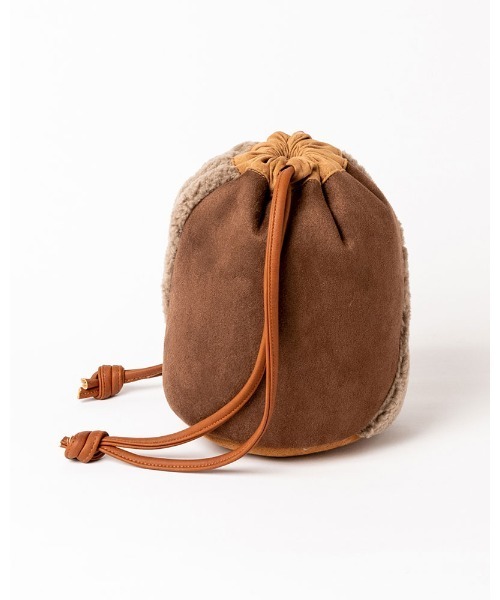 BILLABONG(ビラボン)の「BILLABONG レディース ECO MOUTON MINI DRAW バッグ 【2021年秋冬モデル】/ビラボンモコモコボア巾着(きんちゃく)バッグ(ハンドバッグ・レディース・ベージュ/ブラウン・FREE)」の10枚目の写真