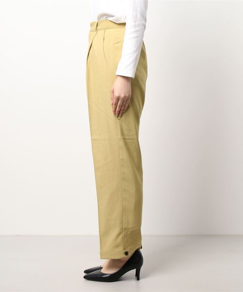 FREE'S MART(フリーズマート)の「【Sシリーズ対応】ヘムボタンストレートパンツ(その他パンツ・レディース・イエロー/グリーン/ブラック/ブラウン・SMALL/MEDIUM)」の8枚目の写真