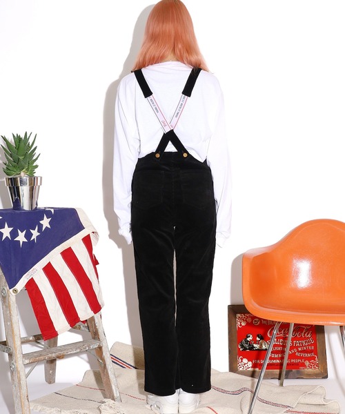 YOUNG&OLSEN The DRYGOODS STORE(ヤングアンドオルセン)の「YOUNG & OLSEN/ヤングアンドオルセン ORGANIC CORD SIMPLE SALOPETTE オーバーオール コーデュロイ パンツ 足長効果(サロペット/オーバーオール・レディース・ブラック/キャメル・1)」の4枚目の写真