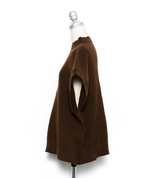 AS KNOW AS PINKY(アズノゥアズピンキー)の「ふわもち贅沢カラーベスト(ベスト・レディース・ブラウン/グリーン/ホワイト/ブラック・FREE)」の11枚目の写真