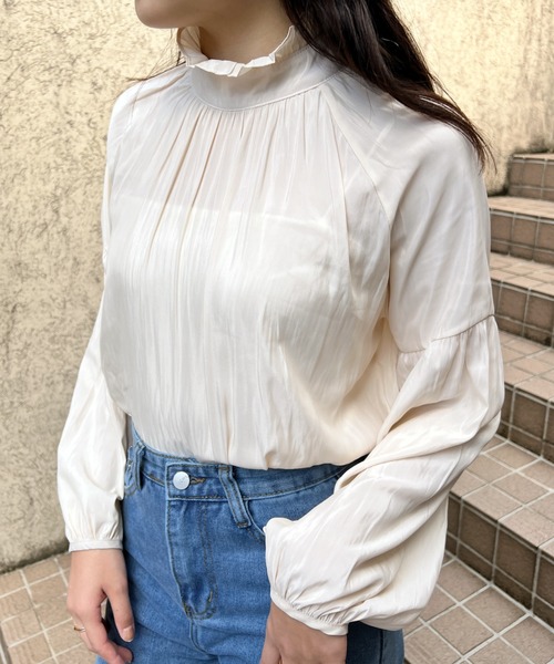 H.Warren(エイチウォーレン)の「2WAYパフスリーブブラウス(シャツ/ブラウス・レディース・ブラック/ホワイト/ベージュ・FREE)」の17枚目の写真
