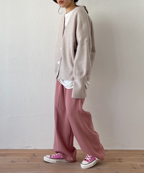 wee9s(ウィークス)の「flare sleeve mohair touch over size knit cardigan / フレアスリーブモヘアタッチオーバーサイズカーディガン(カーディガン/ボレロ・レディース・アイボリー/ベージュ/ピンク/チャコール・FREE)」の11枚目の写真