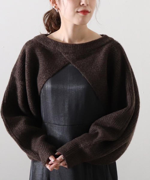 Cheek(チーク)の「前後2WAY短丈プルオーバー(ニット/セーター・レディース・チャコールグレー/モカ/オートミール・MEDIUM)」の1枚目の写真