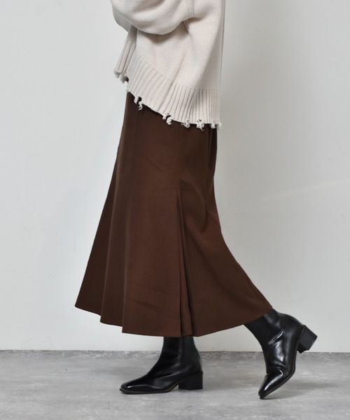RETRO GIRL（レトロガール）の「裾切替マーメイドスカート（スカート・レディース・ライトベージュ/グリーン/ブラック/ダークブラウン・FREE）」の15枚目の写真