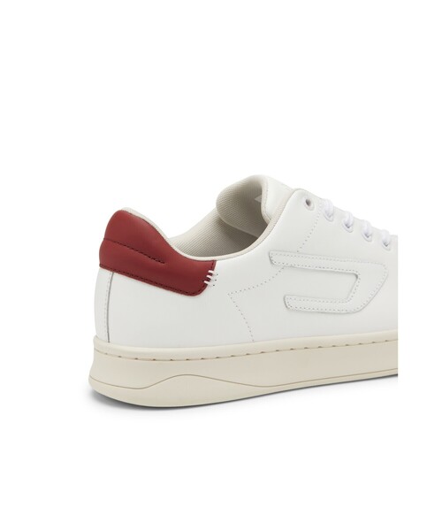 DIESEL（ディーゼル）の「メンズ カウレザー ローカット スニーカー（スニーカー・メンズ・ブラック/レッド系その他/ブルー系その他/ホワイト/ブラック系その他/その他/その他1/その他2・43/41/40/42/44/45）」の16枚目の写真