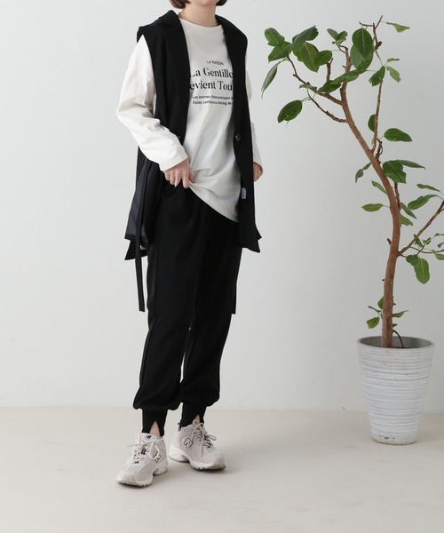 frames RAY CASSIN（フレームスレイカズン）の「WEB限定 スリット入りジョガーパンツ セットアップ着用可（スウェットパンツ・レディース・ピンク/イエロー×グリーン/ブラック/アイボリー/ベージュ/キャメル/チャコールグレー・FREE）」の8枚目の写真