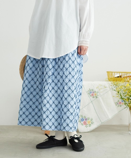 chambre de charme（シャンブルドゥシャーム）の「●cdc ポコポコお花刺繍 タックスカート（スカート・レディース・ブルー/ネイビー・FREE）」の7枚目の写真