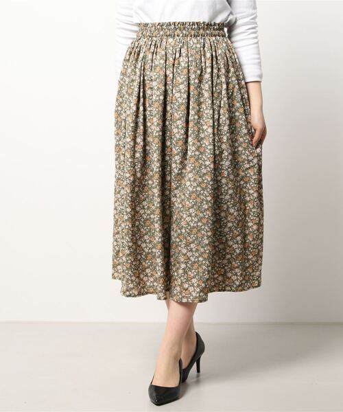 Te chichi（テチチ）の「花柄プリントギャザースカート（スカート・レディース・ブラック/グリーン・ﾌﾘ-）」の2枚目の写真