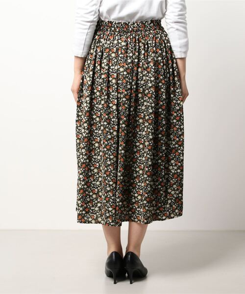 Te chichi（テチチ）の「花柄プリントギャザースカート（スカート・レディース・ブラック/グリーン・ﾌﾘ-）」の4枚目の写真