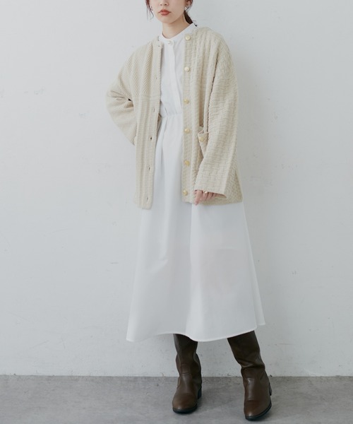 natural couture(ナチュラルクチュール)の「パール釦シャツワンピース(ワンピース・レディース・オフホワイト/ブルー/その他1/その他2/その他3・FREE)」の2枚目の写真