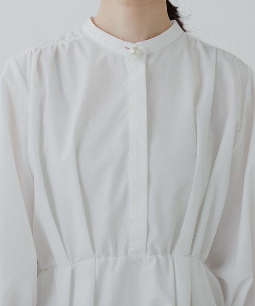 natural couture(ナチュラルクチュール)の「パール釦シャツワンピース(ワンピース・レディース・オフホワイト/ブルー/その他1/その他2/その他3・FREE)」の9枚目の写真